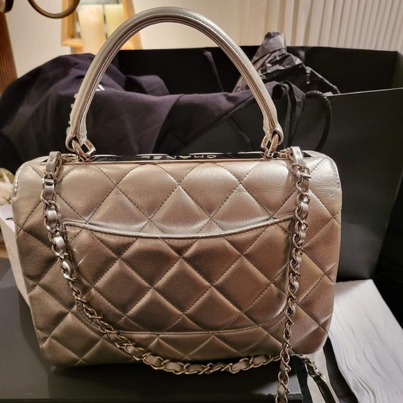 Chanel Silver Metallic Top Handle Flapbag 21K - Picture 5 of 17